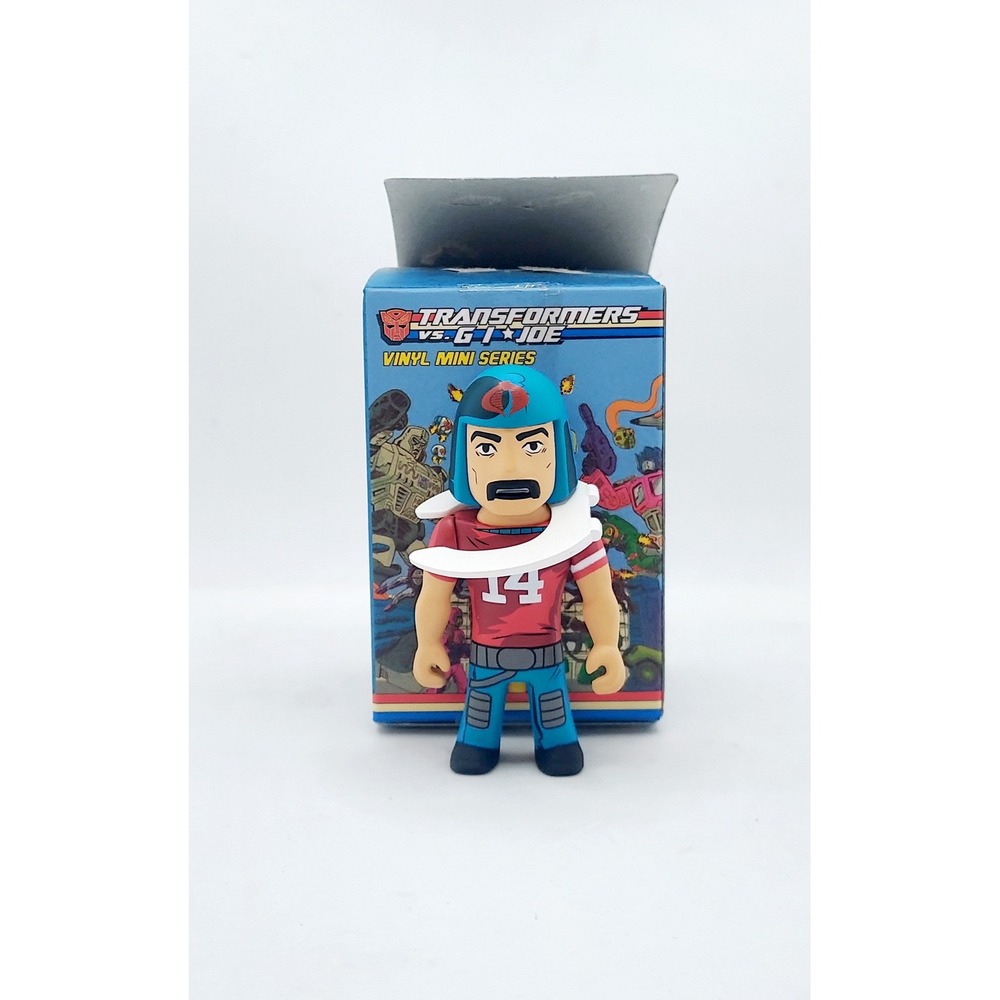 2017 Hasbro Kidrobot Transformers vs G.I. Joe: Bazooka 2/24